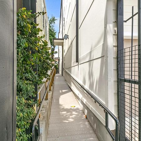 Breathtaking Condos Near French Quarter 新奥尔良 外观 照片