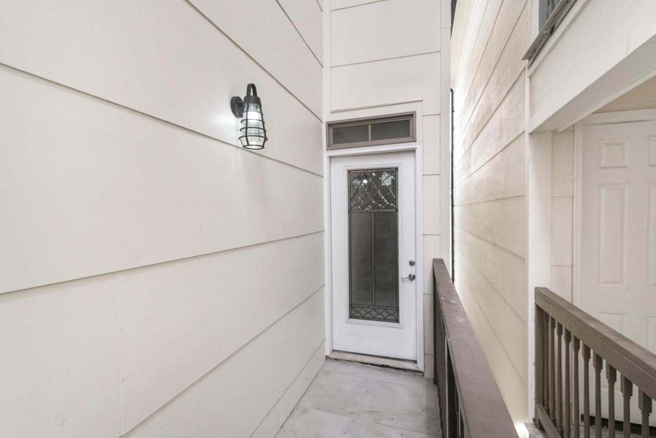 Breathtaking Condos Near French Quarter 新奥尔良 外观 照片