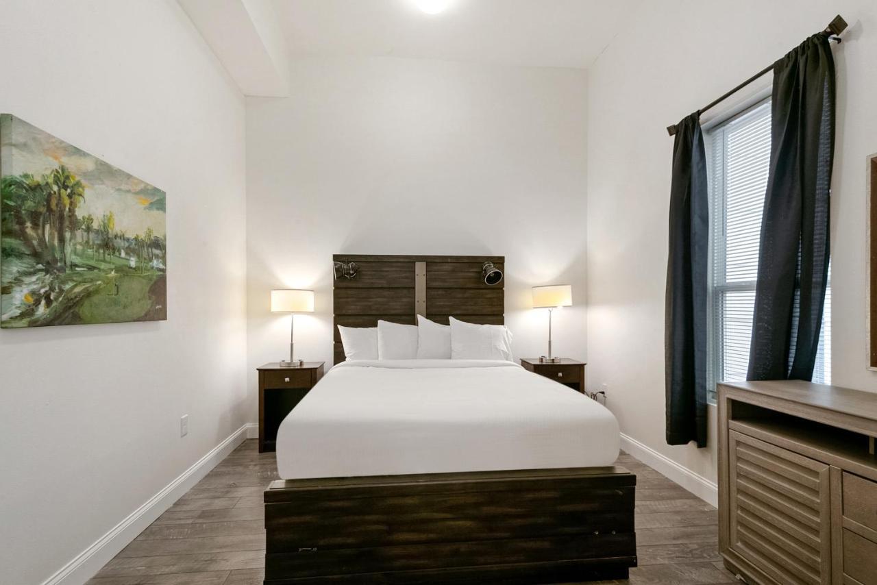 Breathtaking Condos Near French Quarter 新奥尔良 外观 照片