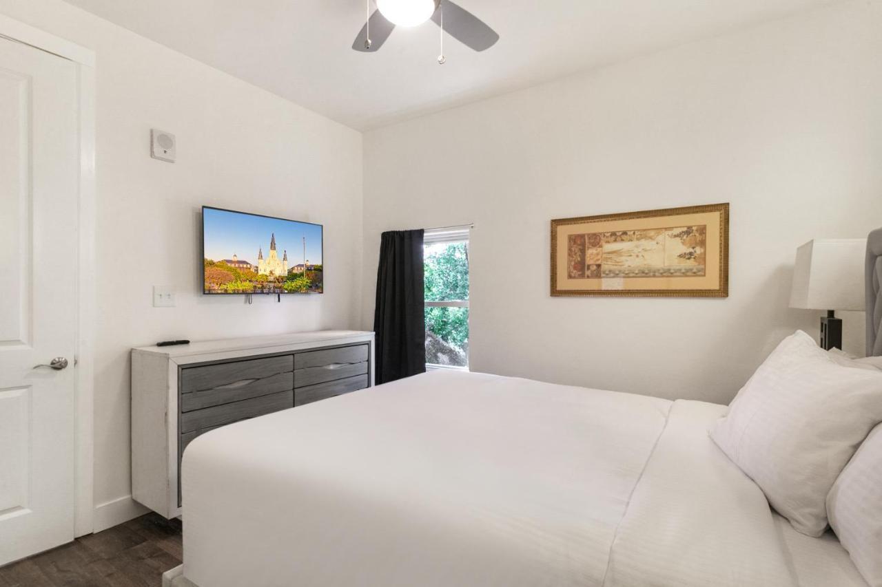 Breathtaking Condos Near French Quarter 新奥尔良 外观 照片