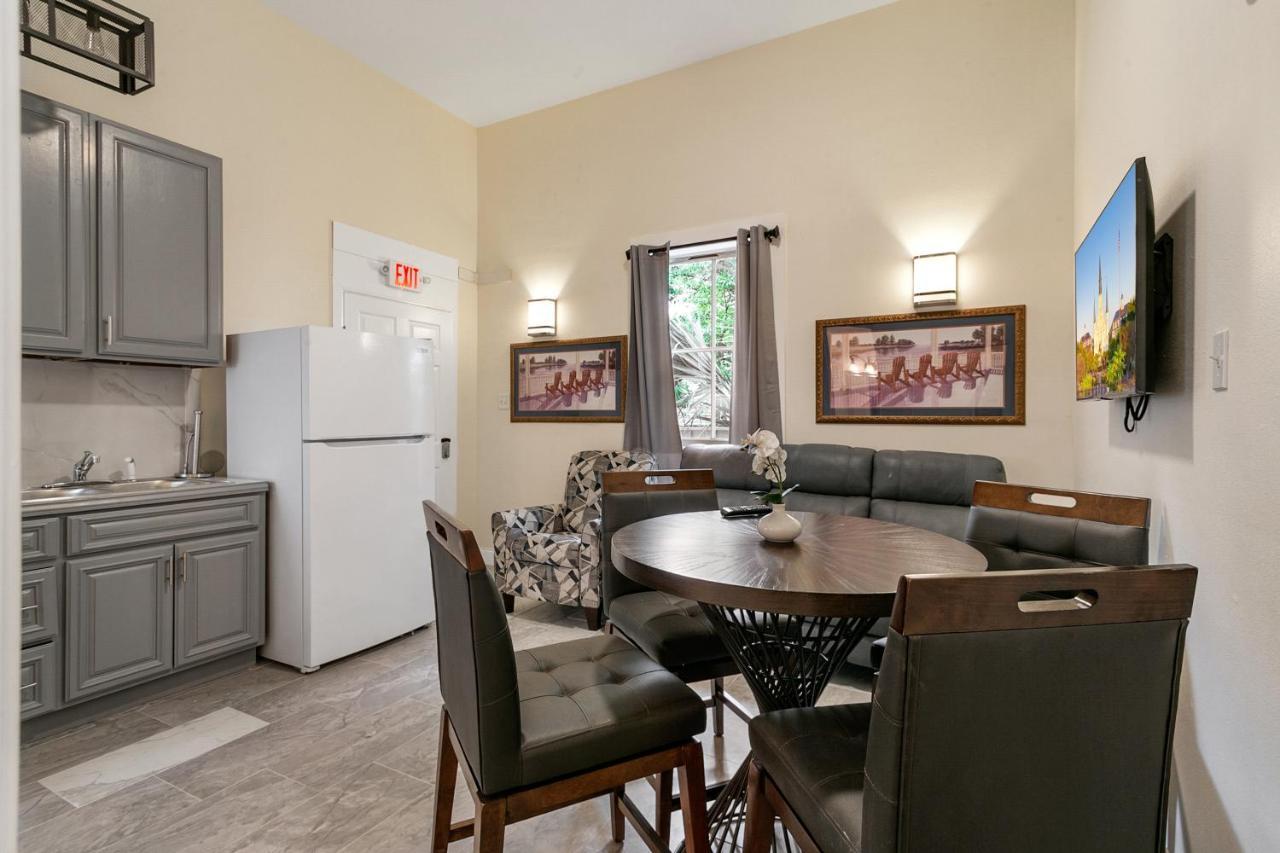 Breathtaking Condos Near French Quarter 新奥尔良 外观 照片